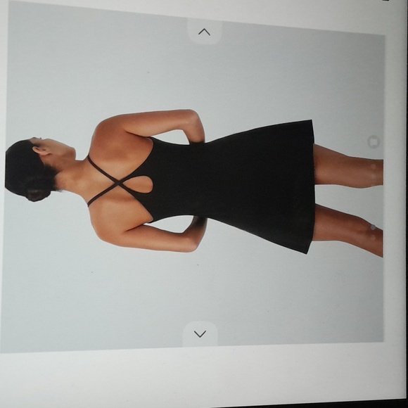 137. Halara Softlyzero Plush Backless Active Dress - Picture 2 of 3